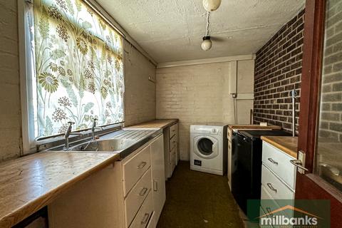 58 Cedar Drive, Attleborough, NR17 2EY
