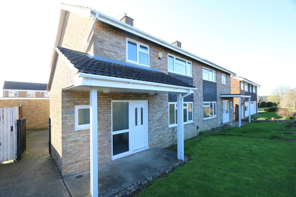 Brickhill Drive, Bedford, MK41 3 bed semidetached house £1,195 pcm