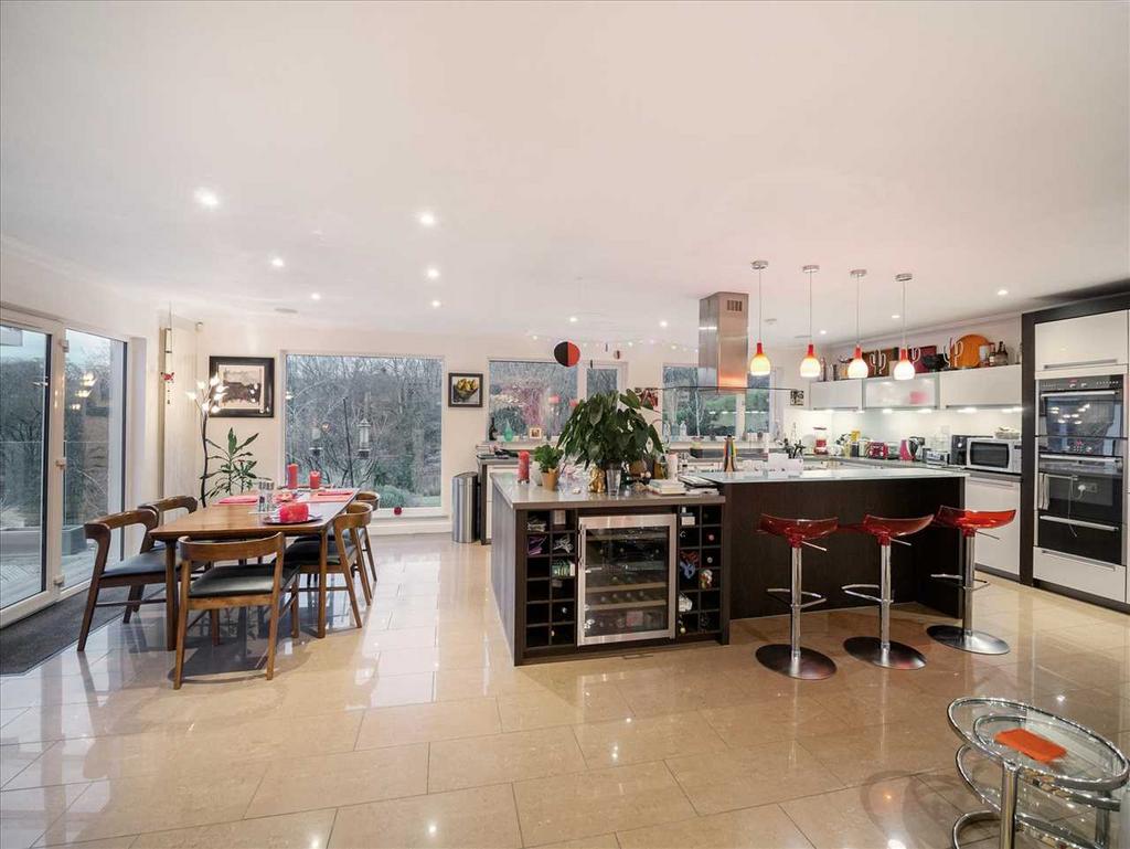 Open Plan Kitchen
