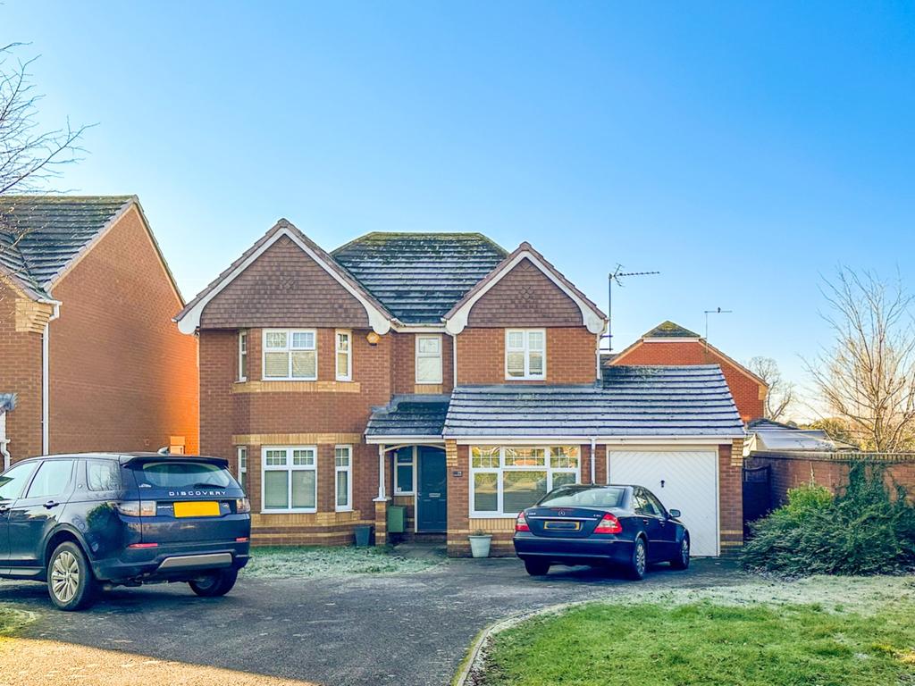 Earl Rivers Avenue, Heathcote... 4 bed detached house £1,750 pcm (£