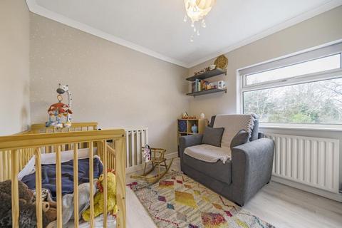 147 Vicarage Road, Sunbury-on-thames, TW16 7QB