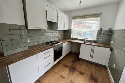 3 bedroom terraced house to rent - The Park, Mansfield, Nottinghamshire