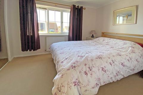 12 Oak Close, Exminster, Exeter, EX6 8ST