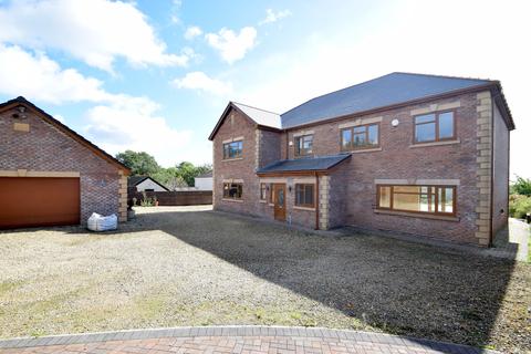 5 bedroom detached house for sale - The Willows, Heol-Y-Cyw, Bridgend County Borough, CF35 6LL