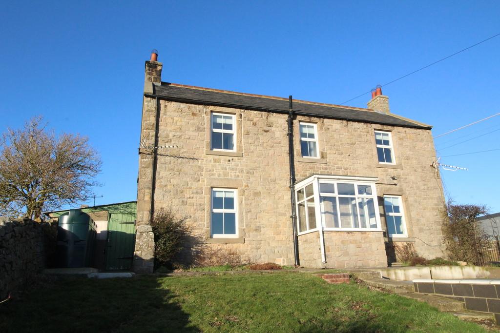 Haydon Bridge, Hexham 2 bed semidetached house £795 pcm (£183 pw)