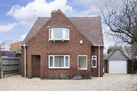 4 bedroom detached house for sale - Barnwood Road, Gloucester, GL4 3HA