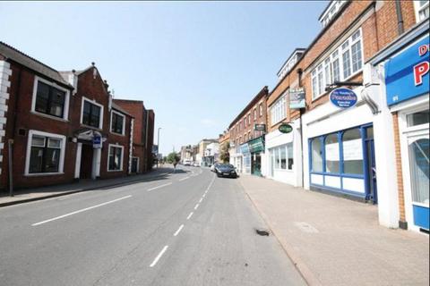 2 bedroom apartment to rent, High Street, Egham