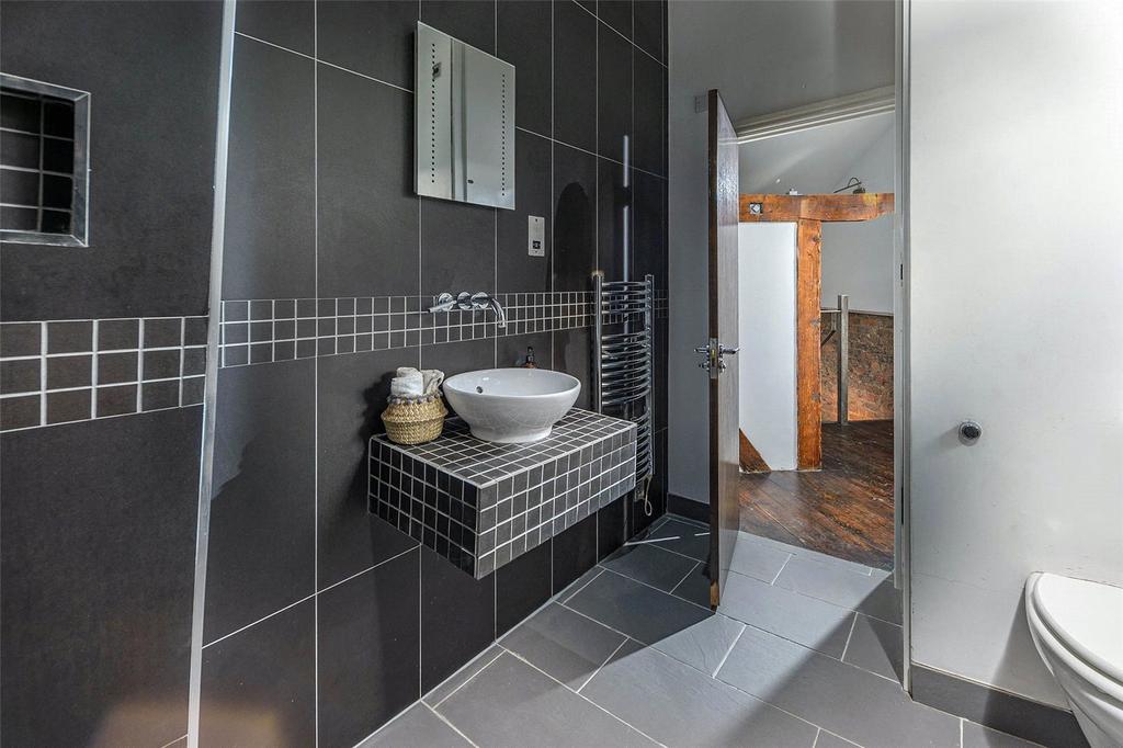 Shower Room 2