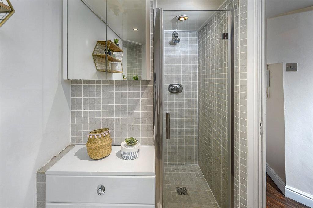 Shower Room 1