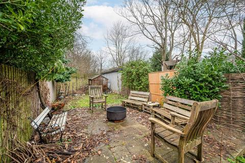 18 Loughborough Park, London, SW9 8TR
