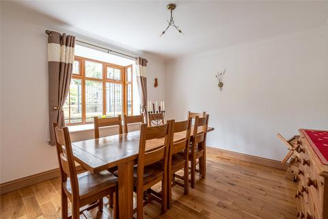 5 bedroom detached house for sale - Church Hill, Thorner, LS14