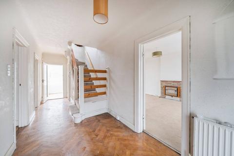 179 Covington Way, London, SW16 3AH