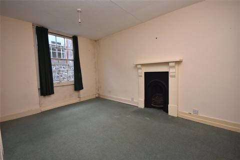 3 bedroom terraced house for sale - The Square, Chulmleigh, Devon, EX18