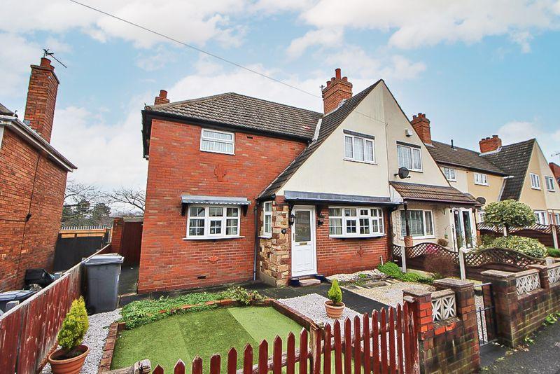 Foster Avenue, COSELEY, WV14 9PT 3 bed end of terrace house for sale