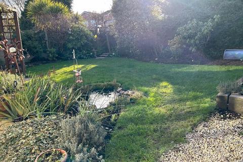 51 Alcester Drive, Sutton Coldfield, B73 6PZ