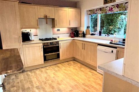 51 Alcester Drive, Sutton Coldfield, B73 6PZ