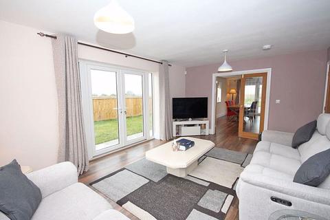 3 bedroom detached house for sale - MAIN ROAD, SALTFLEETBY