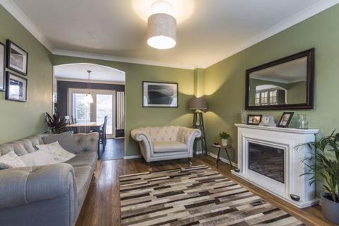 23 Acorn Grove, Pontprennau, Cardiff, CF23 8NG