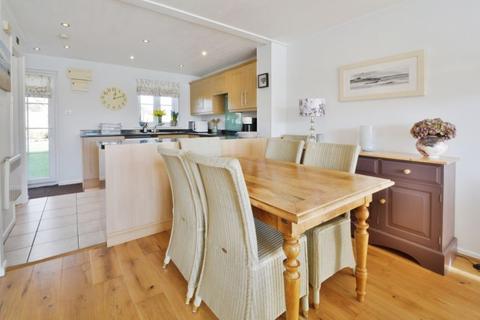 3 bedroom terraced house for sale - Isis Lake, Cotswold Water Park, Gloucestershire