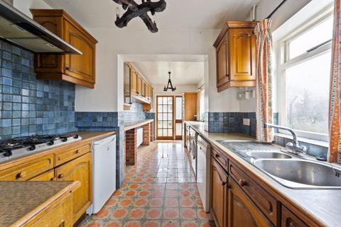 70 Gander Green Lane, Sutton, SM1 2EJ