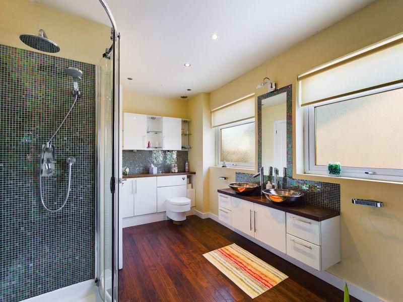 Bathroom. aspect 2
