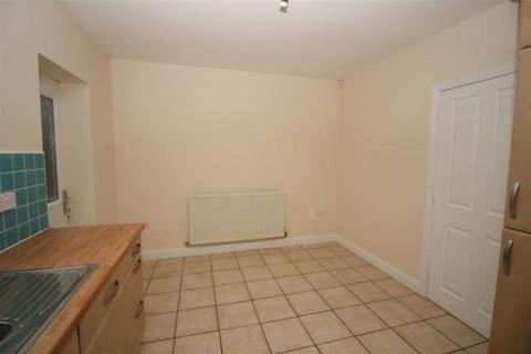 4 bedroom townhouse to rent, Harewelle Way, Harrold Village,  Bedford