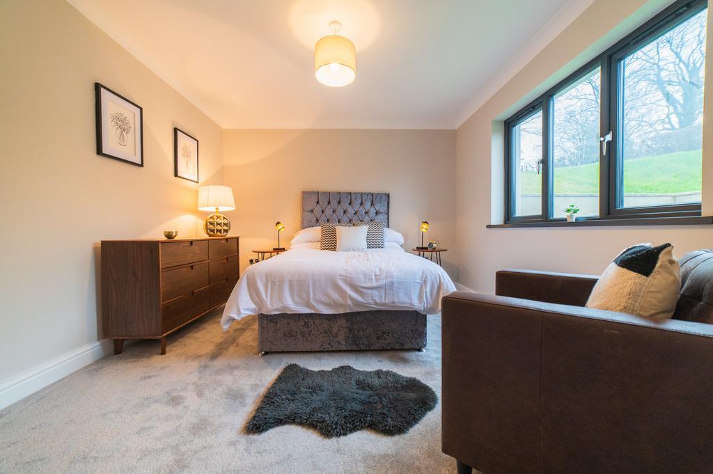 Ground floor bedroom 1 (second image)