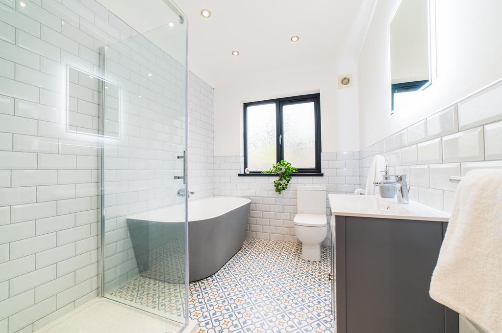 Family bathroom