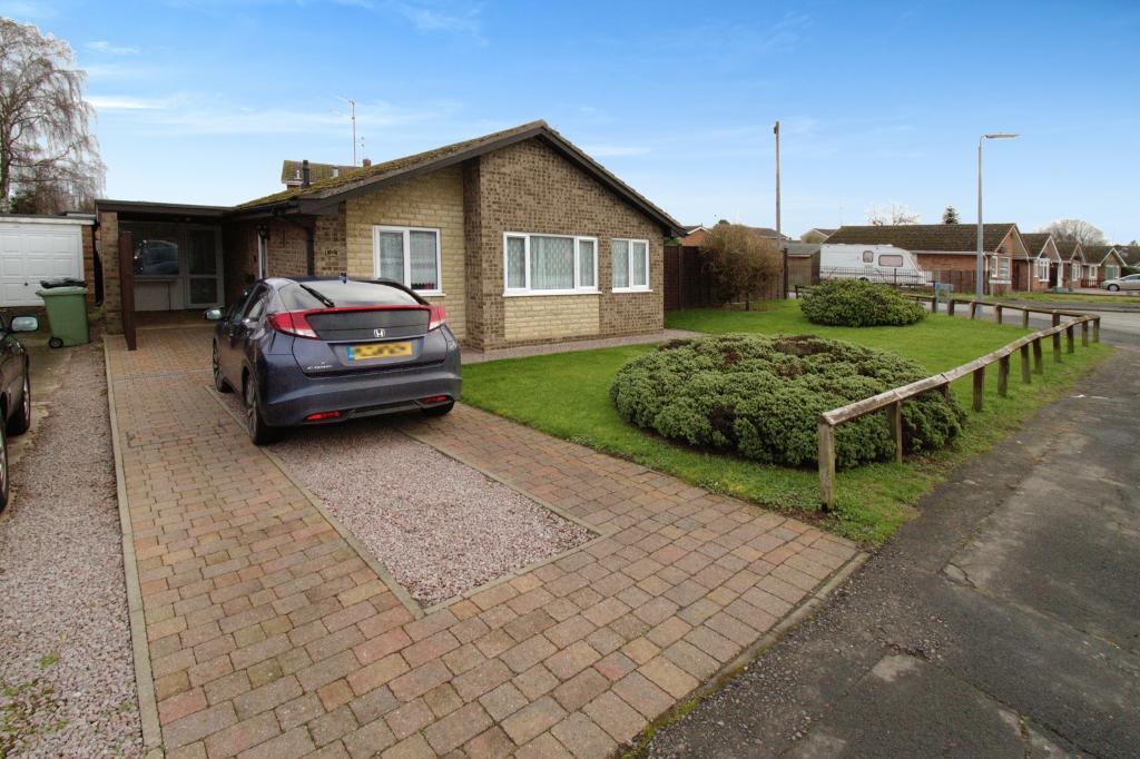 Welland Way, Deeping St James, Market... 2 bed detached bungalow £250,000