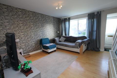 2 bedroom semi-detached house for sale - Dove Close, Birchwood, Warrington, WA3