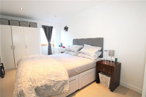 1 bedroom apartment to rent, Durnsford Road, London, SW19