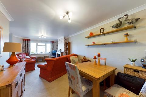 2 bedroom bungalow for sale - Oldfield Rise, Whitwell, Hitchin, SG4