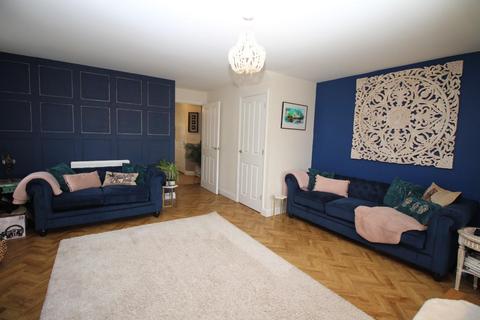 115 Barley Fields, Thornbury, Bristol, BS35 1AQ