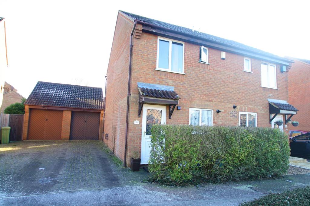 Lichfield Down, Walnut Tree, Milton Keynes 2 bed semidetached house