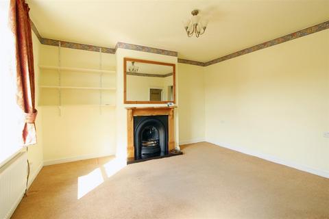 2 bedroom semi-detached house for sale - Sunnybank, Denby Dale, Huddersfield HD8 8TJ