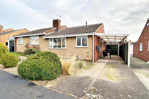 27 Far Moor Close, Harlington, Doncaster, DN5 7JP