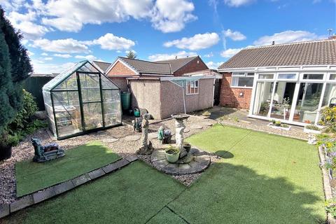 27 Far Moor Close, Harlington, Doncaster, DN5 7JP