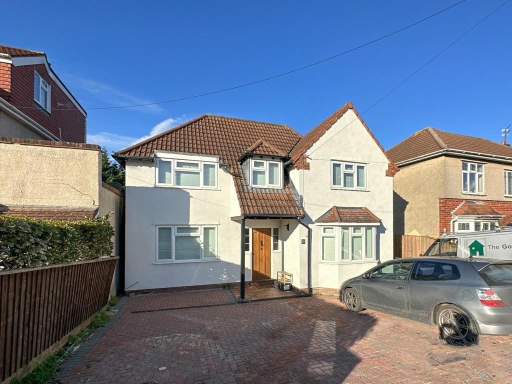 West Town Lane, Bristol 3 bed detached house £400,000