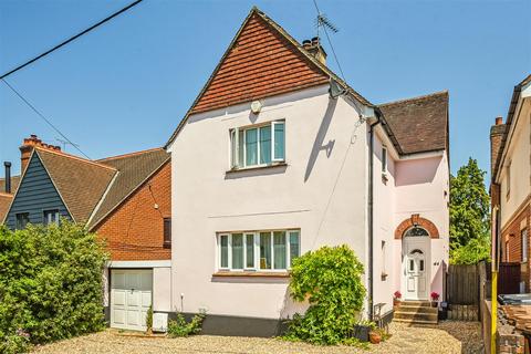 44 Anton Road, Andover, SP10 2EN