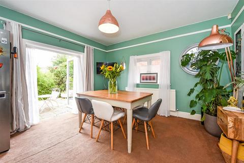 44 Anton Road, Andover, SP10 2EN
