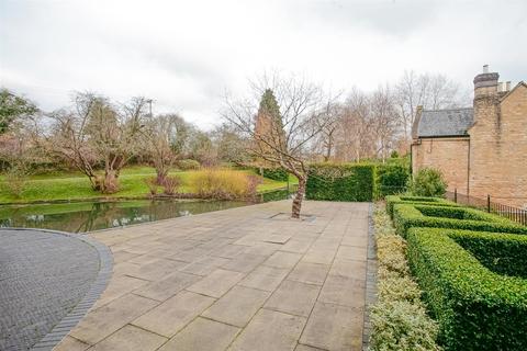 32 Bliss Mill, Chipping Norton, OX7 5JR