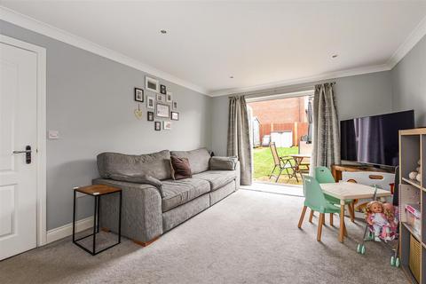 4 Cherry Orchard, Whitchurch, RG28 7HS