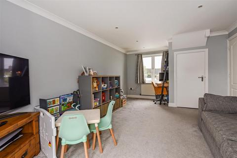 4 Cherry Orchard, Whitchurch, RG28 7HS