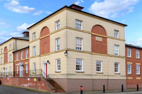 2 bedroom flat for sale - Carline Crescent, Coleham, Shrewsbury