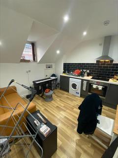 2 bedroom flat to rent - Mabgate, Leeds