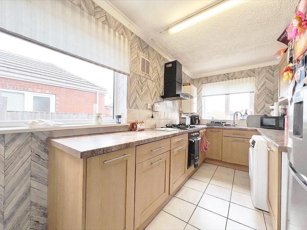 Michaels Estate, Grimethorpe, Barnsley 2 bed house £75,000