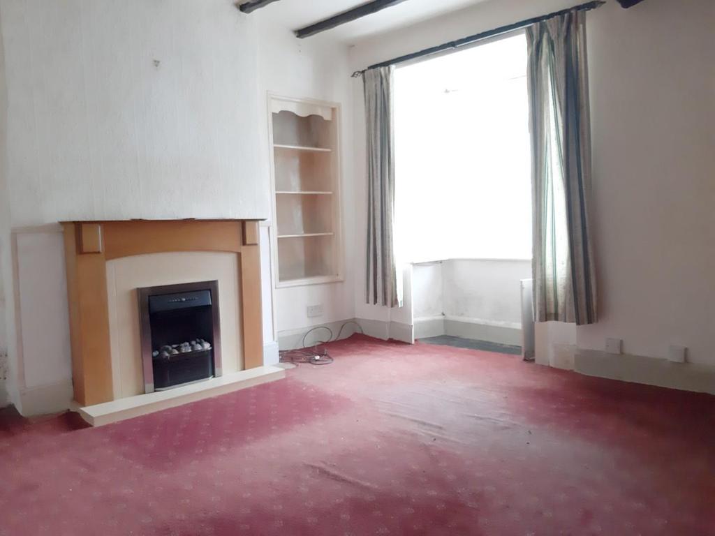 Ripon Road, Killinghall, Harrogate, HG3 2DH 2 bed house for sale £150,000