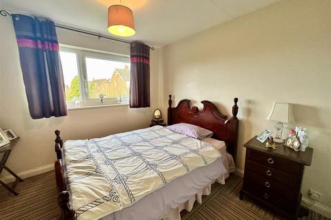 14b Church Road, Codsall, Wolverhampton, WV8 1EA