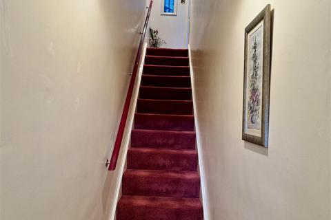 14b Church Road, Codsall, Wolverhampton, WV8 1EA