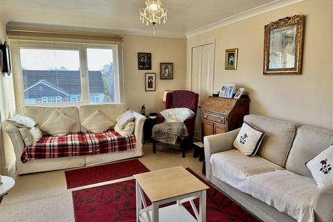 14b Church Road, Codsall, Wolverhampton, WV8 1EA